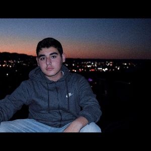 Meet your Posher, Andrew